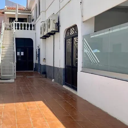 Séjour chez l'habitant Blife Aerya Private - Airport *