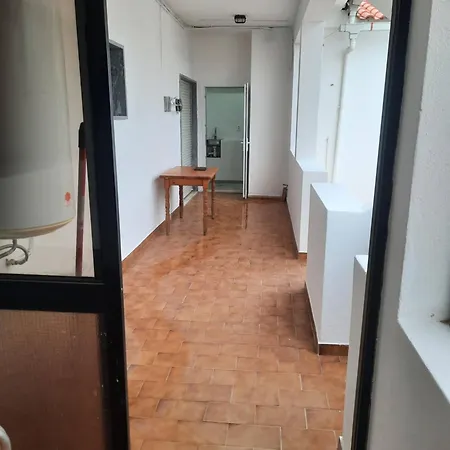 Homestay Blife Aerya Private - Airport Faro